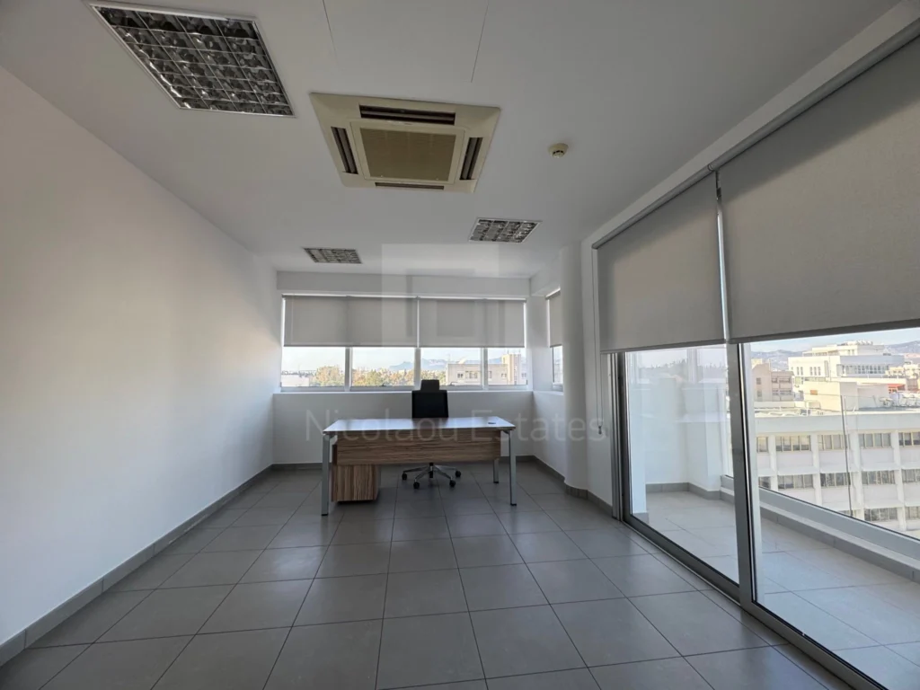 160m² Office for Rent in Strovolos, Nicosia District