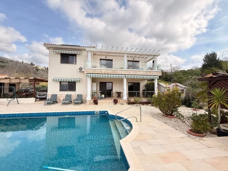 4 Bedroom House for Sale in Armou, Paphos District