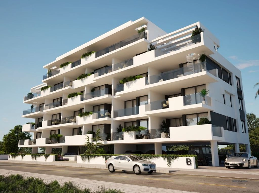 2 Bedroom Apartment for Sale in Larnaca