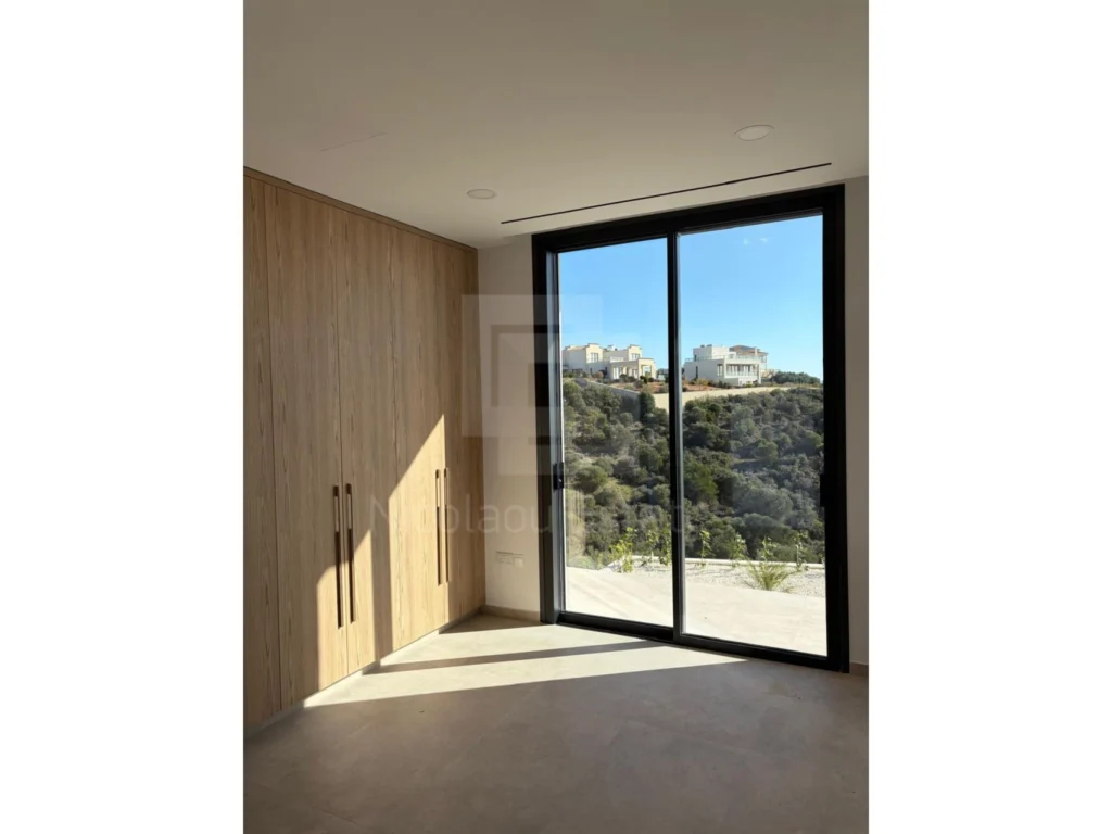 3 Bedroom House for Sale in Aphrodite Hills, Paphos District