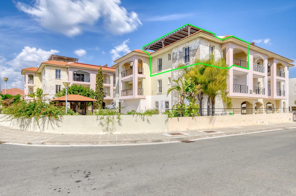 2 Bedroom Apartment for Sale in Mazotos, Larnaca District