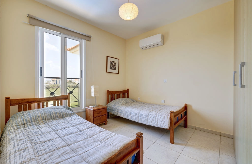2 Bedroom Apartment for Sale in Mazotos, Larnaca District