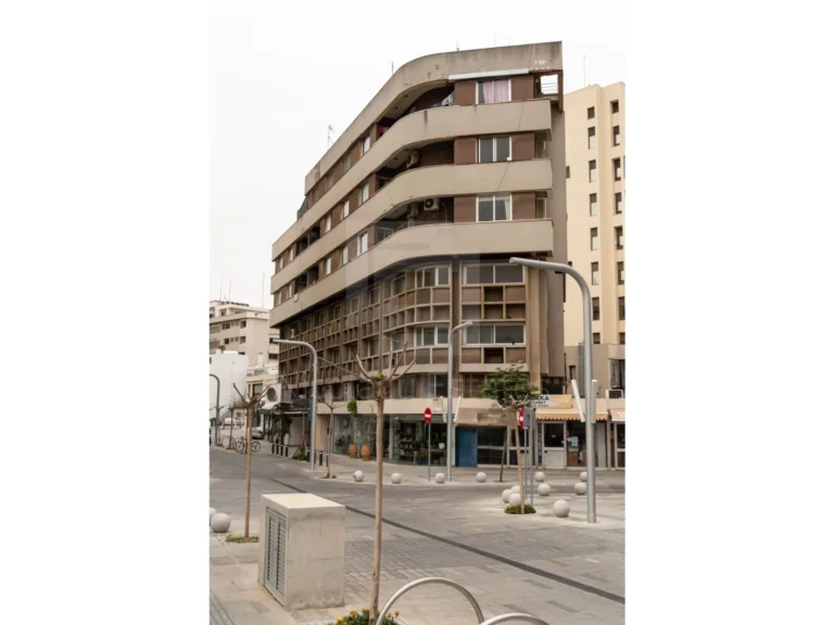 2427m² Building for Sale in Nicosia District