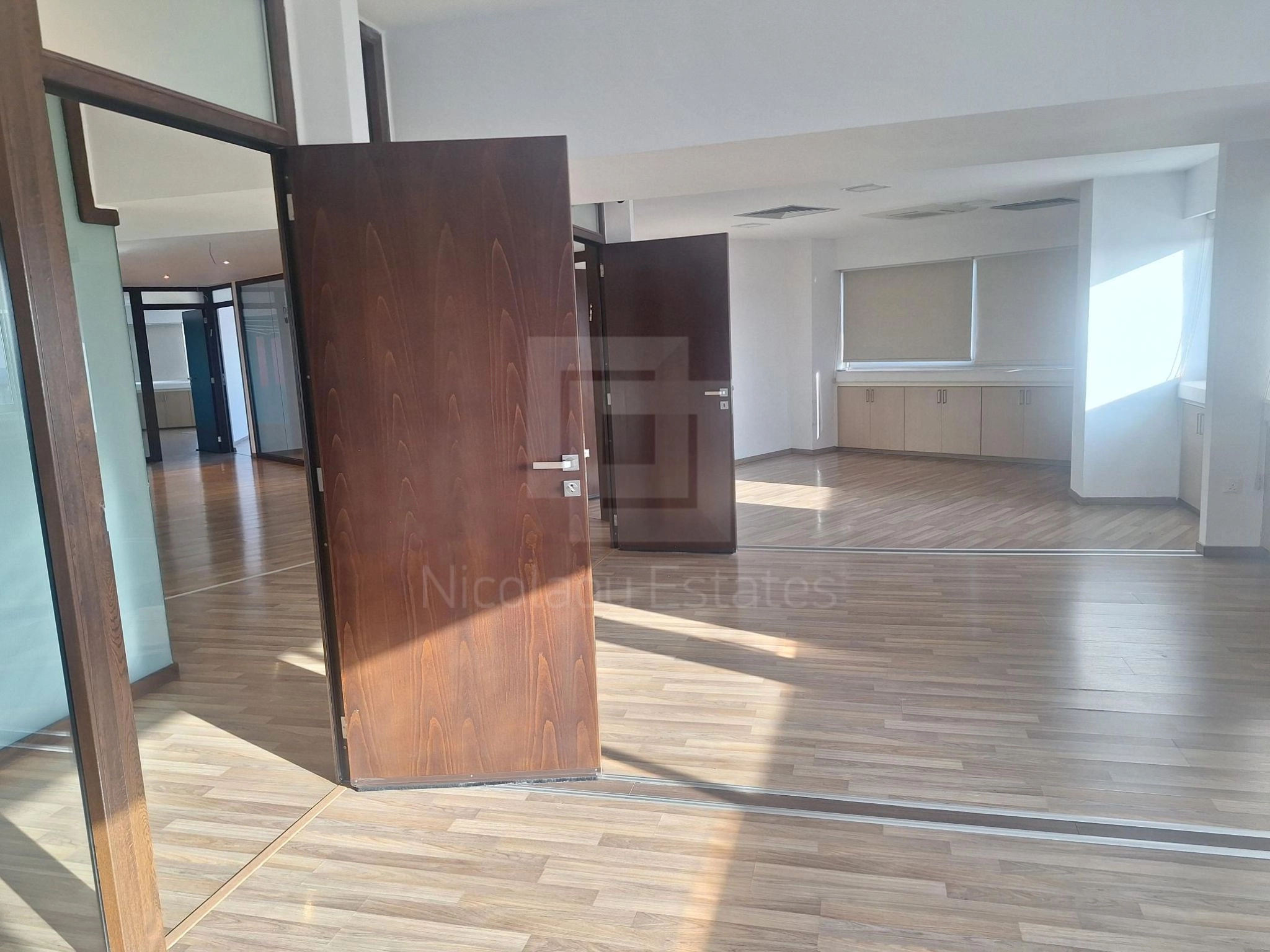 376m² Office for Rent in Limassol District