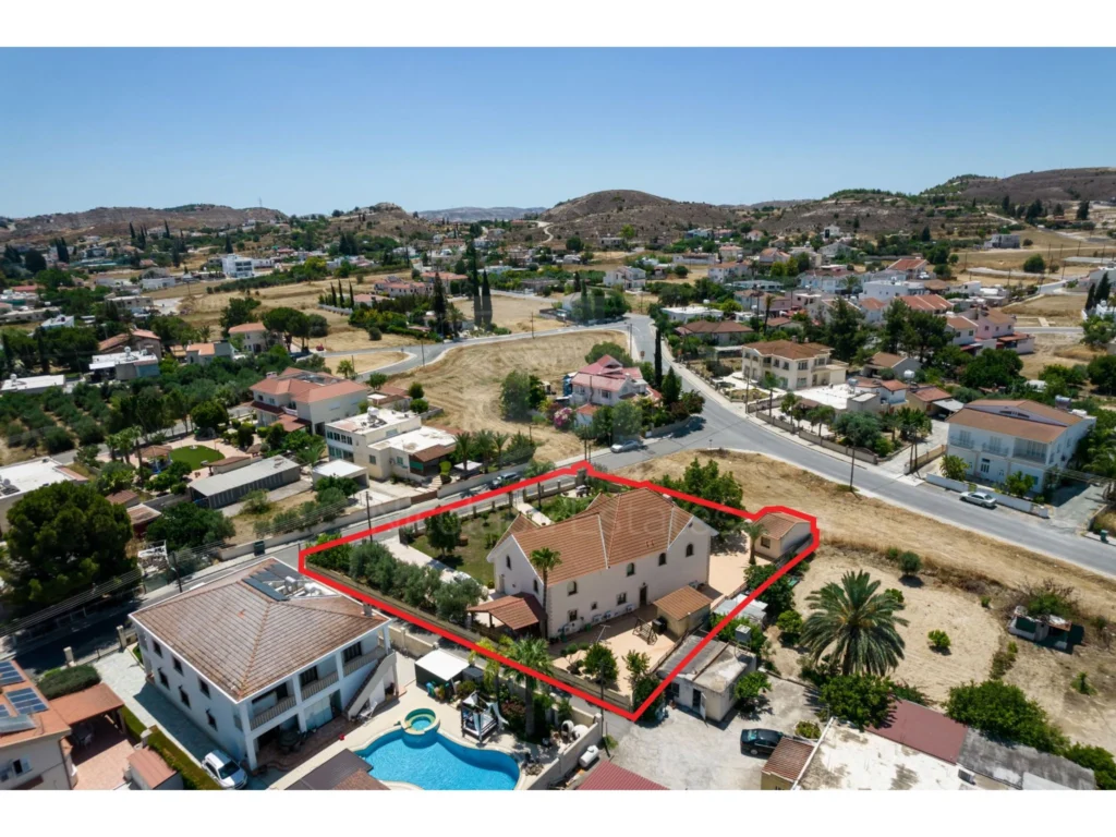 5 Bedroom House for Sale in Dali, Nicosia District