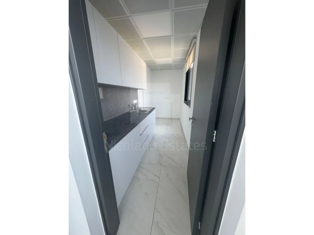 221m² Office for Rent in Limassol – Omonoia