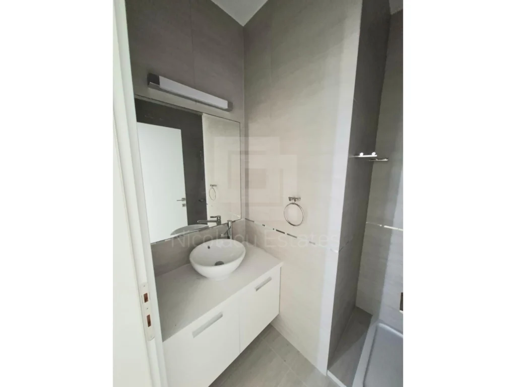 2 Bedroom House for Sale in Chlorakas, Paphos District