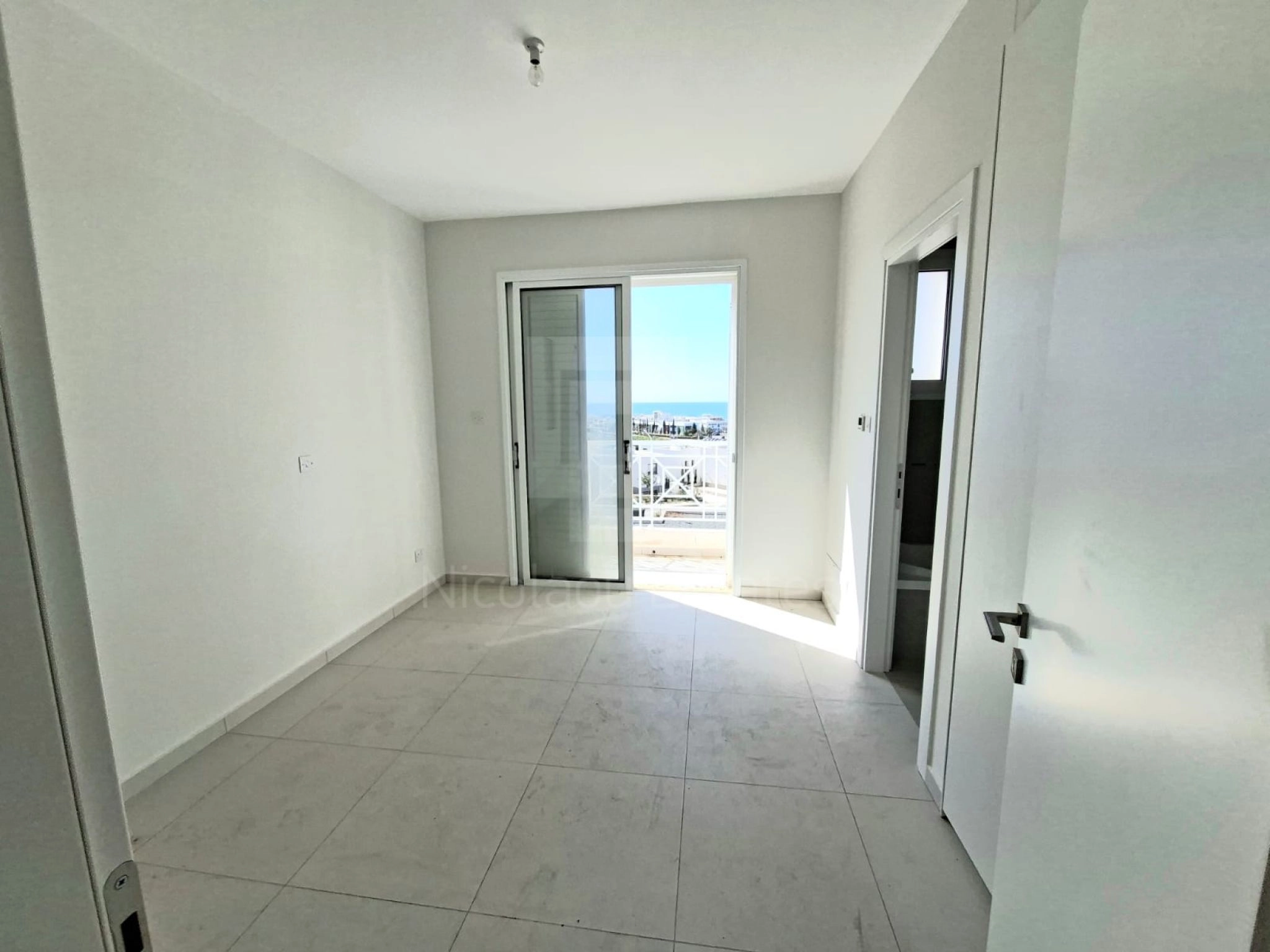 2 Bedroom House for Sale in Chlorakas, Paphos District
