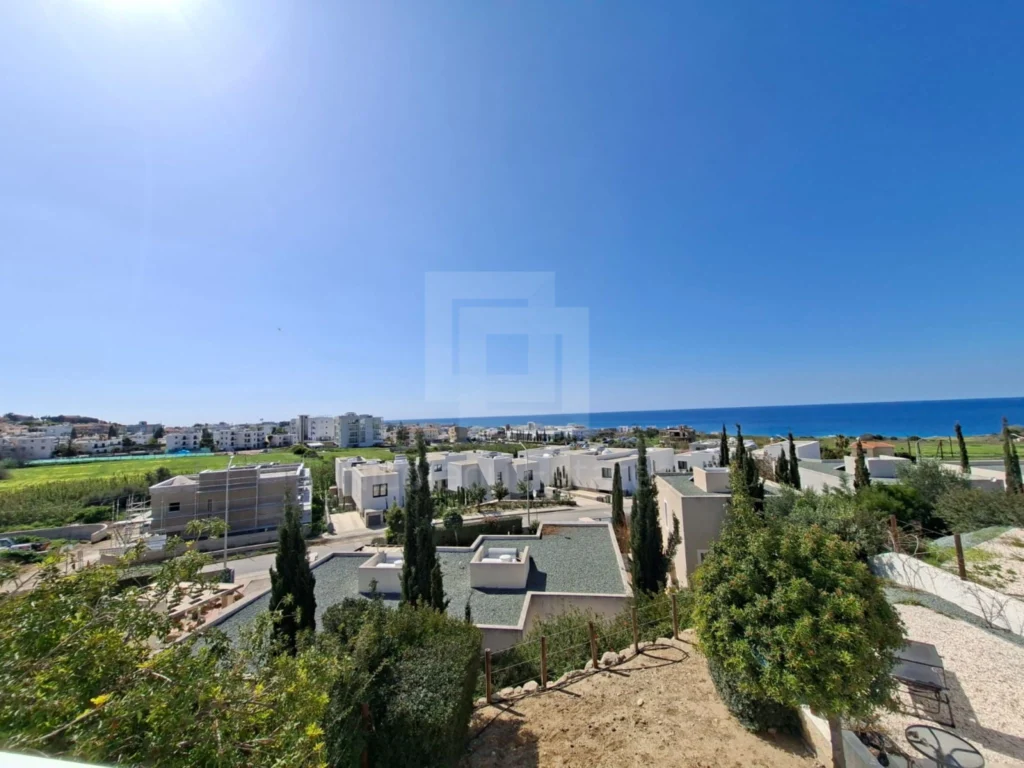 2 Bedroom House for Sale in Chlorakas, Paphos District