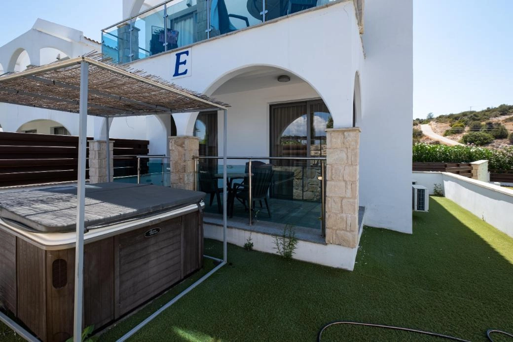 1 Bedroom Apartment for Sale in Neo Chorio Pafou, Paphos District
