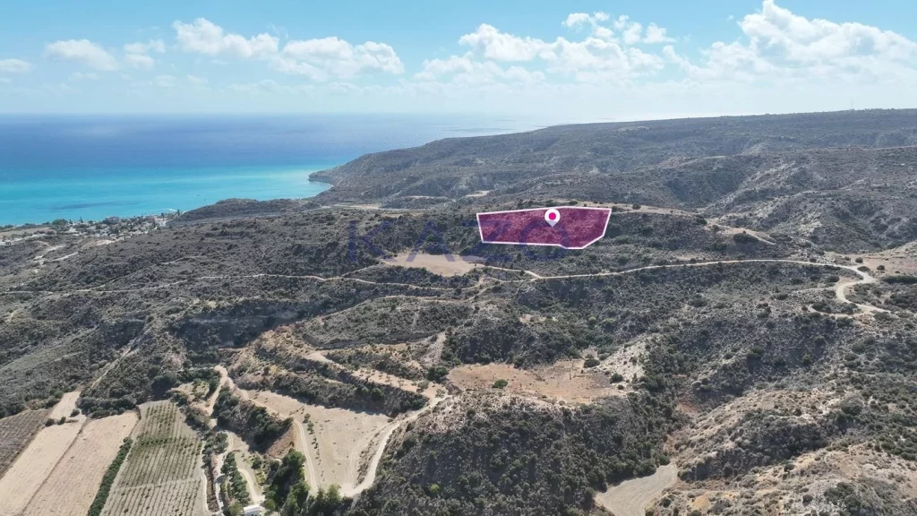 5,655m² Plot for Sale in Pissouri, Limassol District