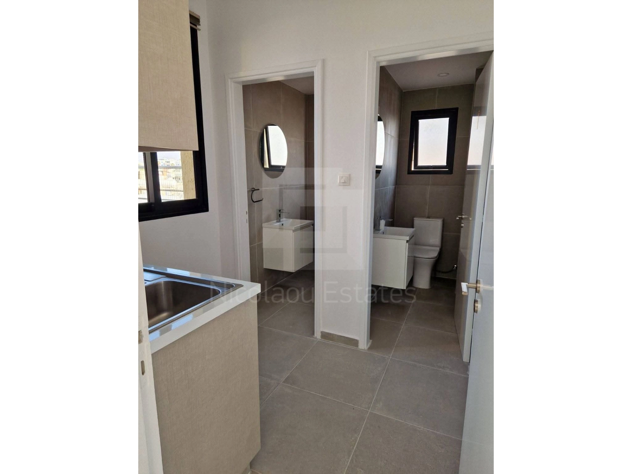 155m² Office for Rent in Nicosia – Agios Ioannis, Limassol District