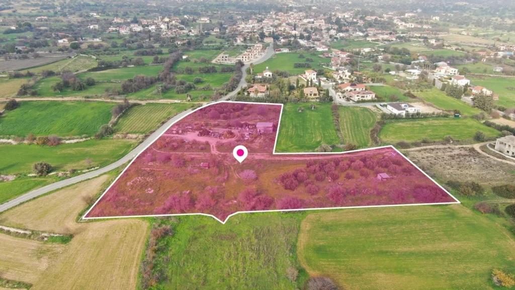 13,379m² Plot for Sale in Anogyra, Limassol District