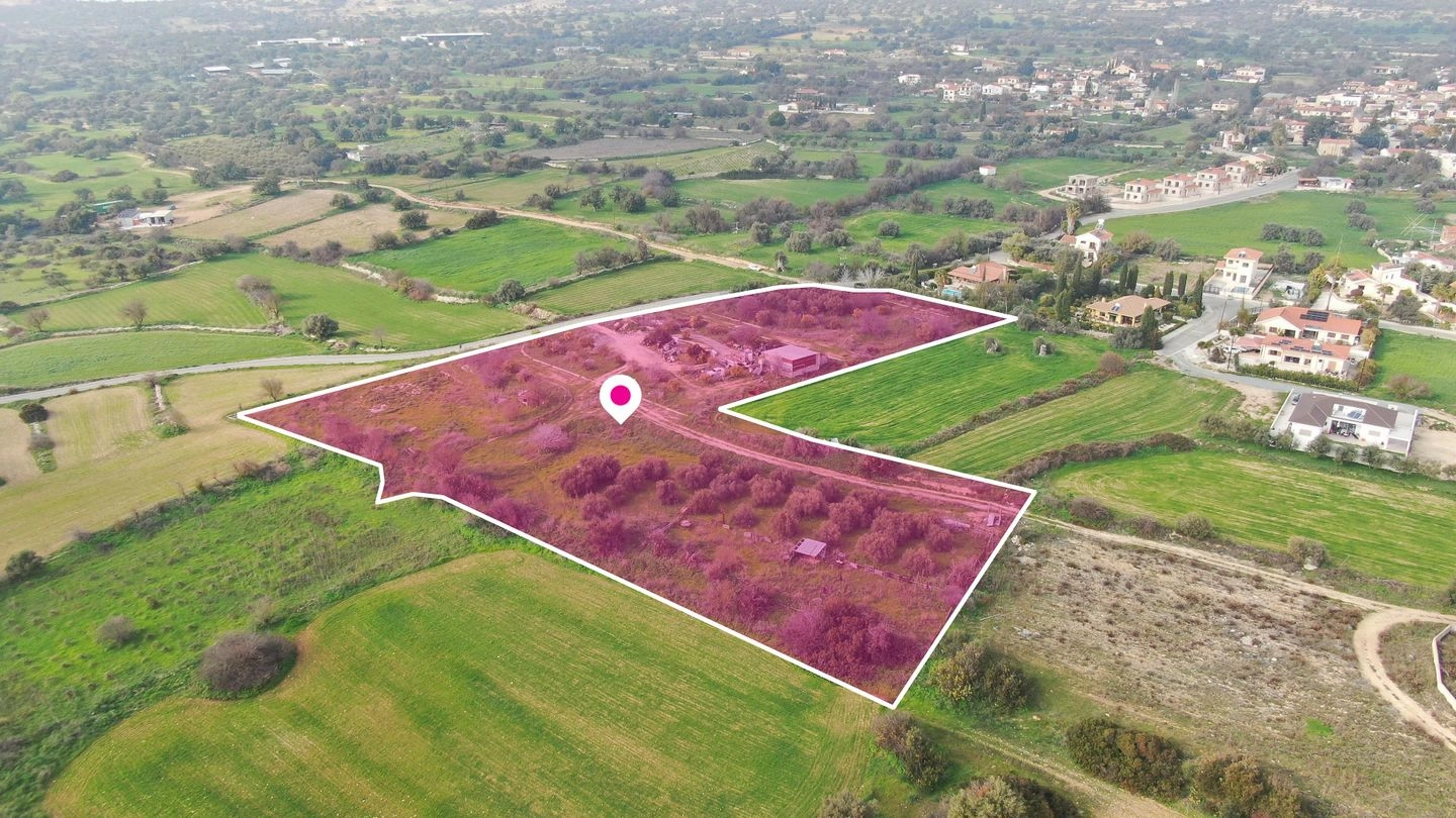 13,379m² Plot for Sale in Anogyra, Limassol District