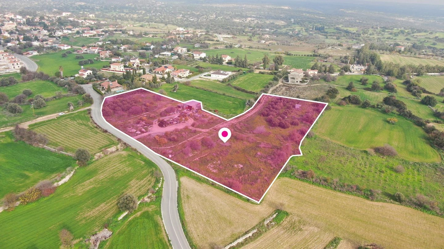 13,379m² Plot for Sale in Anogyra, Limassol District