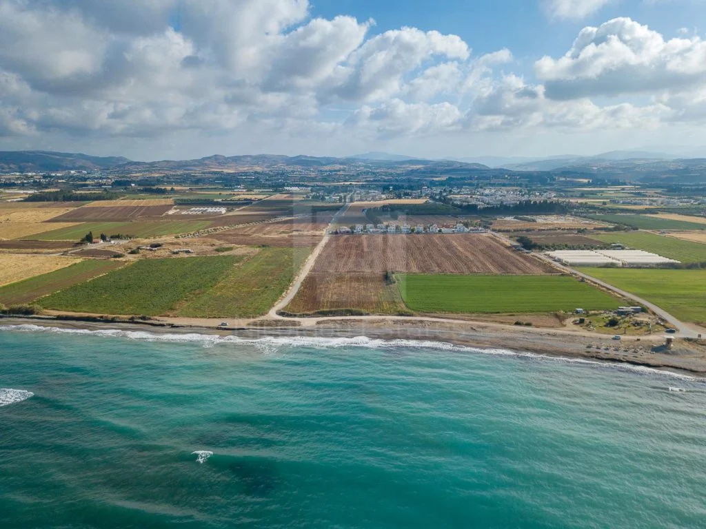 10,034m² Plot for Sale in Mandria, Paphos District