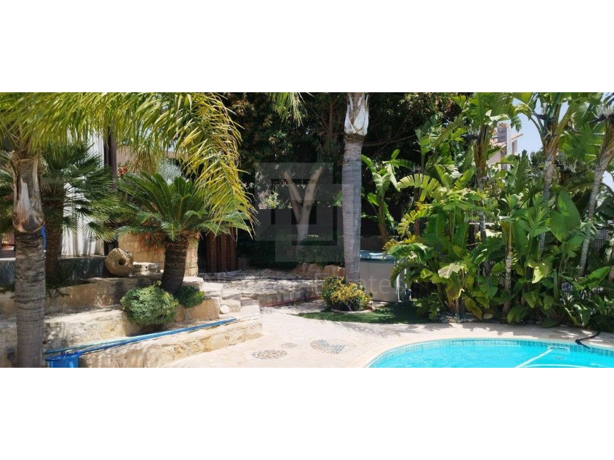 5 Bedroom House for Sale in Limassol District