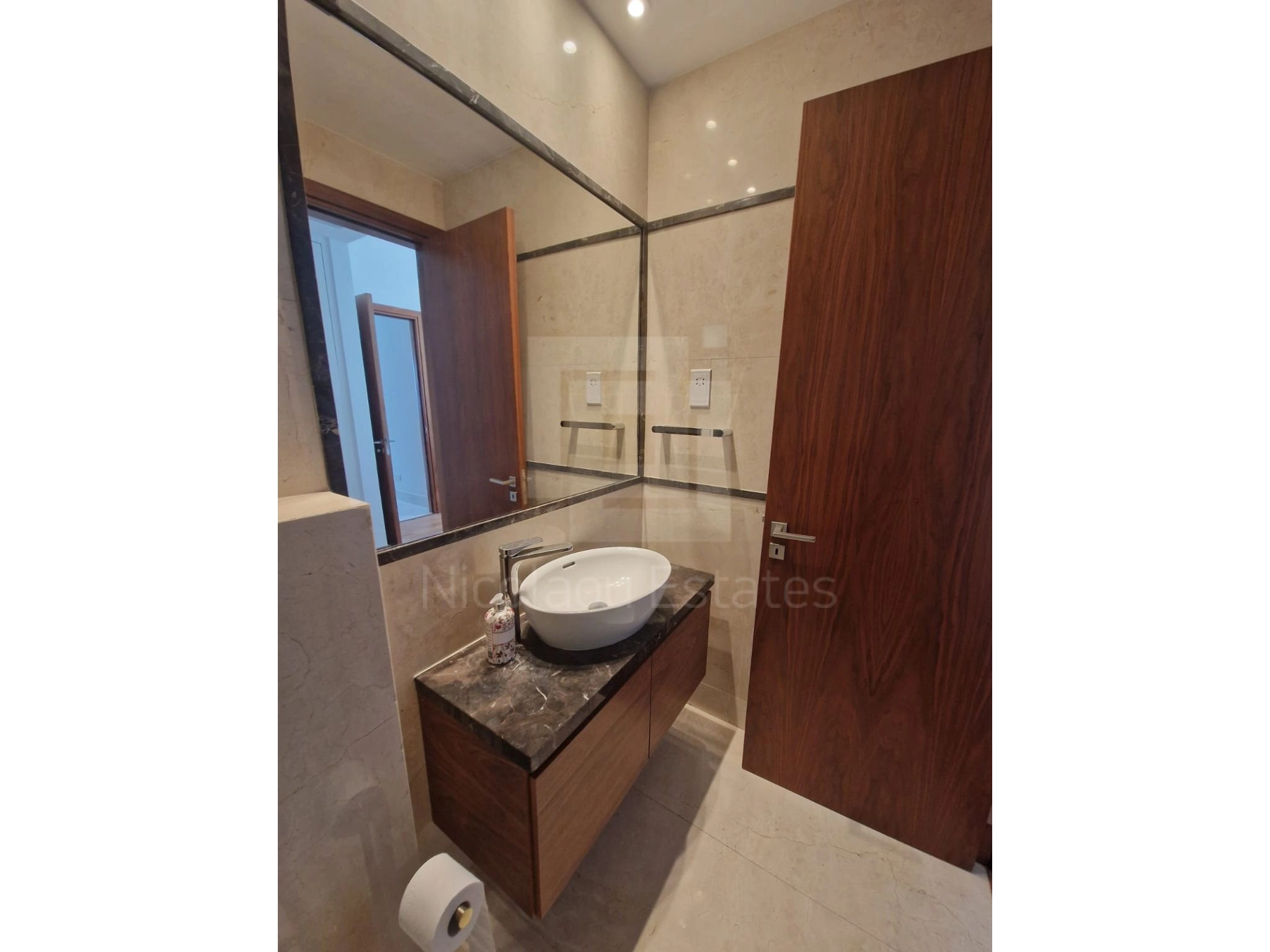 2 Bedroom Apartment for Rent in Mouttagiaka, Limassol District