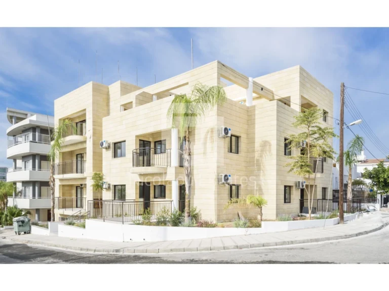 Building for Sale in Aglantzia, Nicosia District
