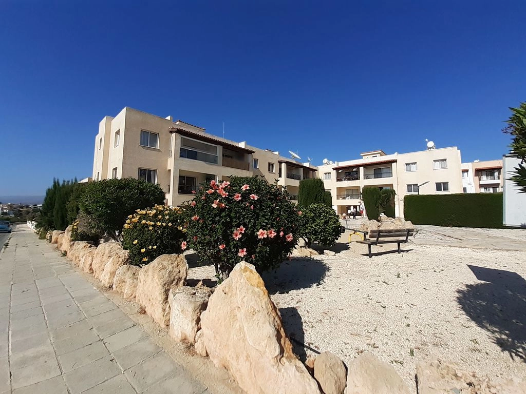 3 Bedroom House for Sale in Chlorakas, Paphos District