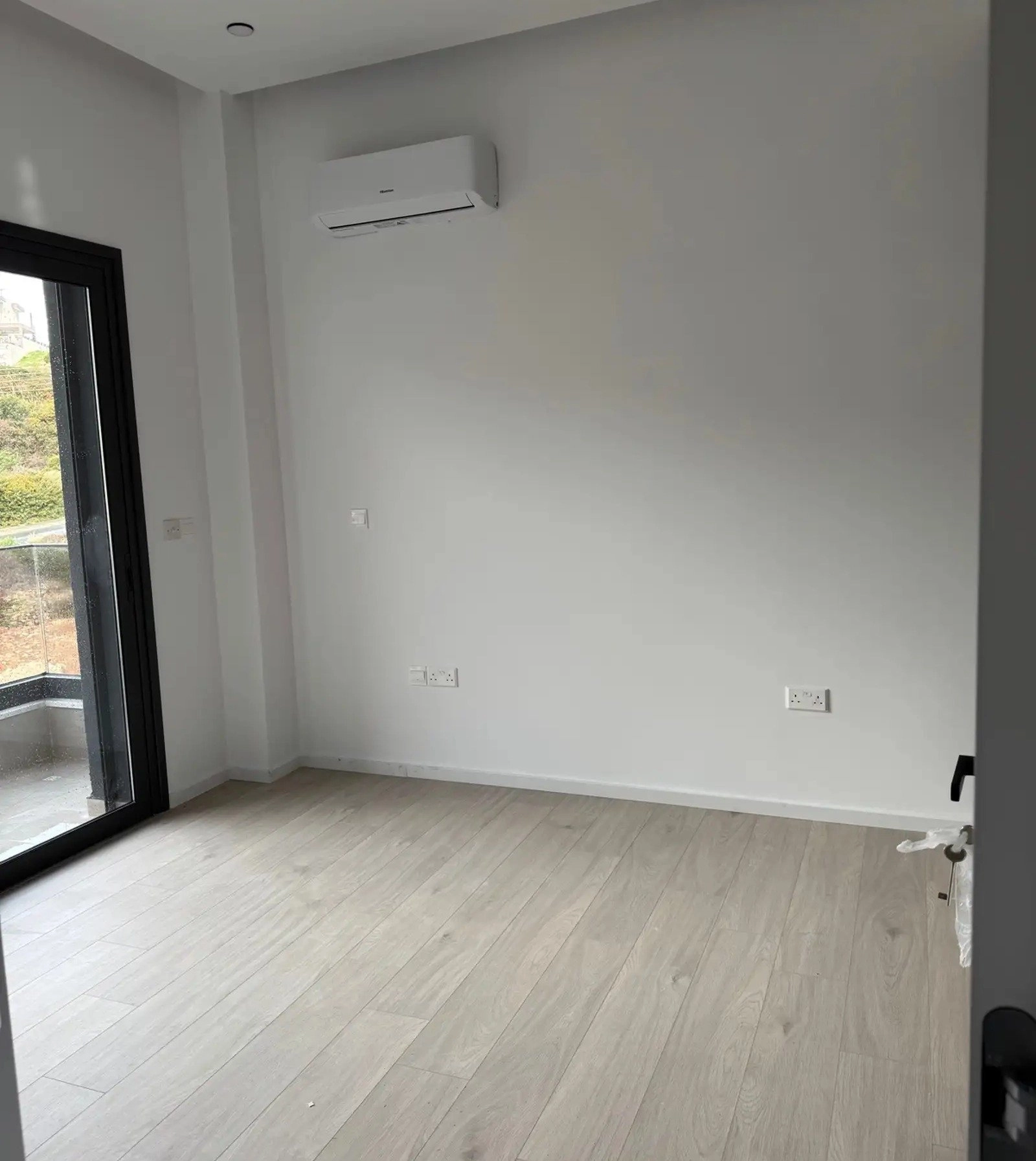 3 Bedroom Apartment for Rent in Germasogeia, Limassol District
