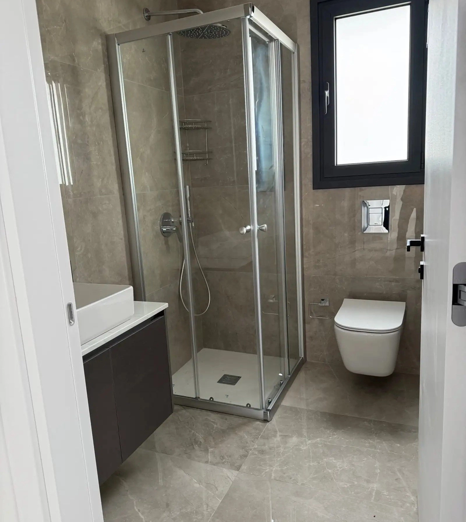 3 Bedroom Apartment for Rent in Germasogeia, Limassol District