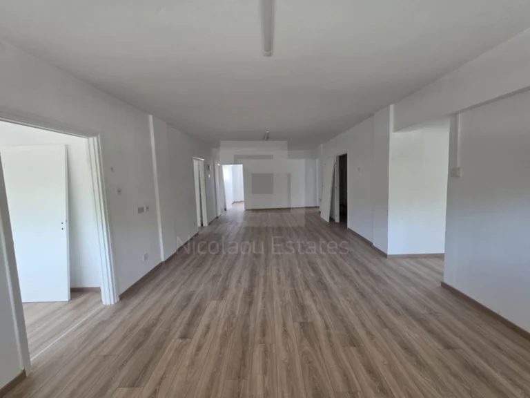 172m² Office for Rent in Limassol – Zakaki