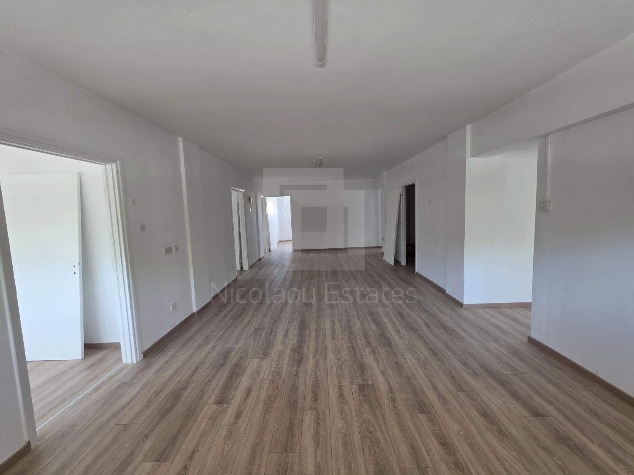 172m² Office for Rent in Limassol – Zakaki