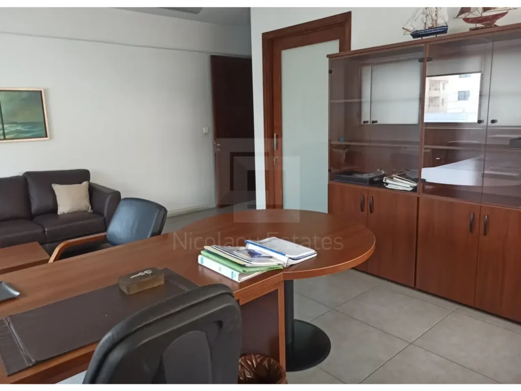 500m² Office for Rent in Limassol – Omonoia