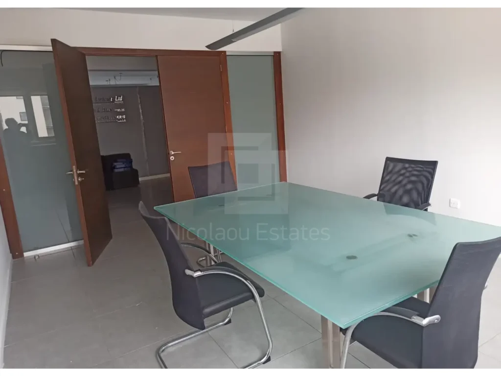 500m² Office for Rent in Limassol – Omonoia