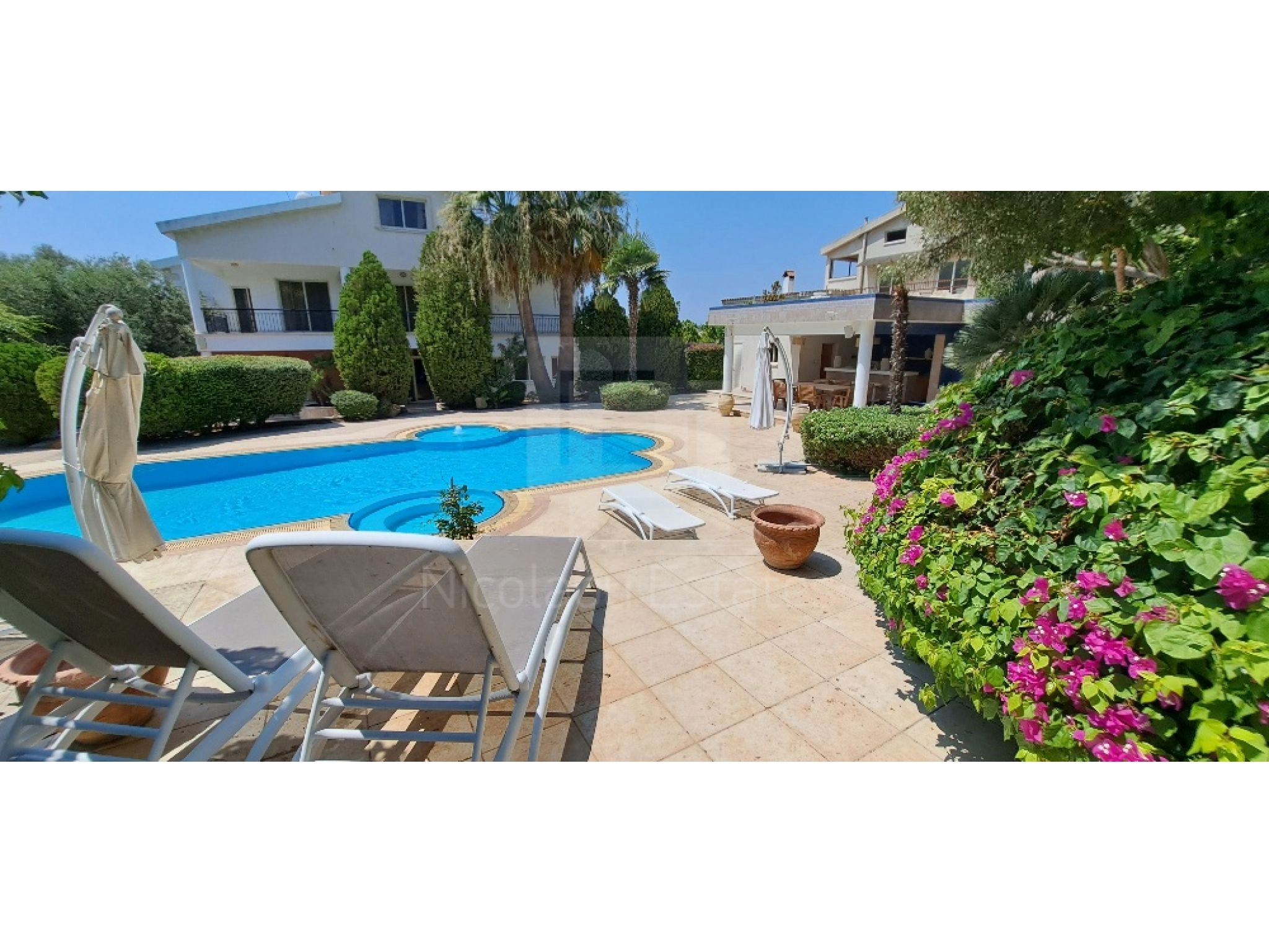 5 Bedroom House for Sale in Erimi, Limassol District