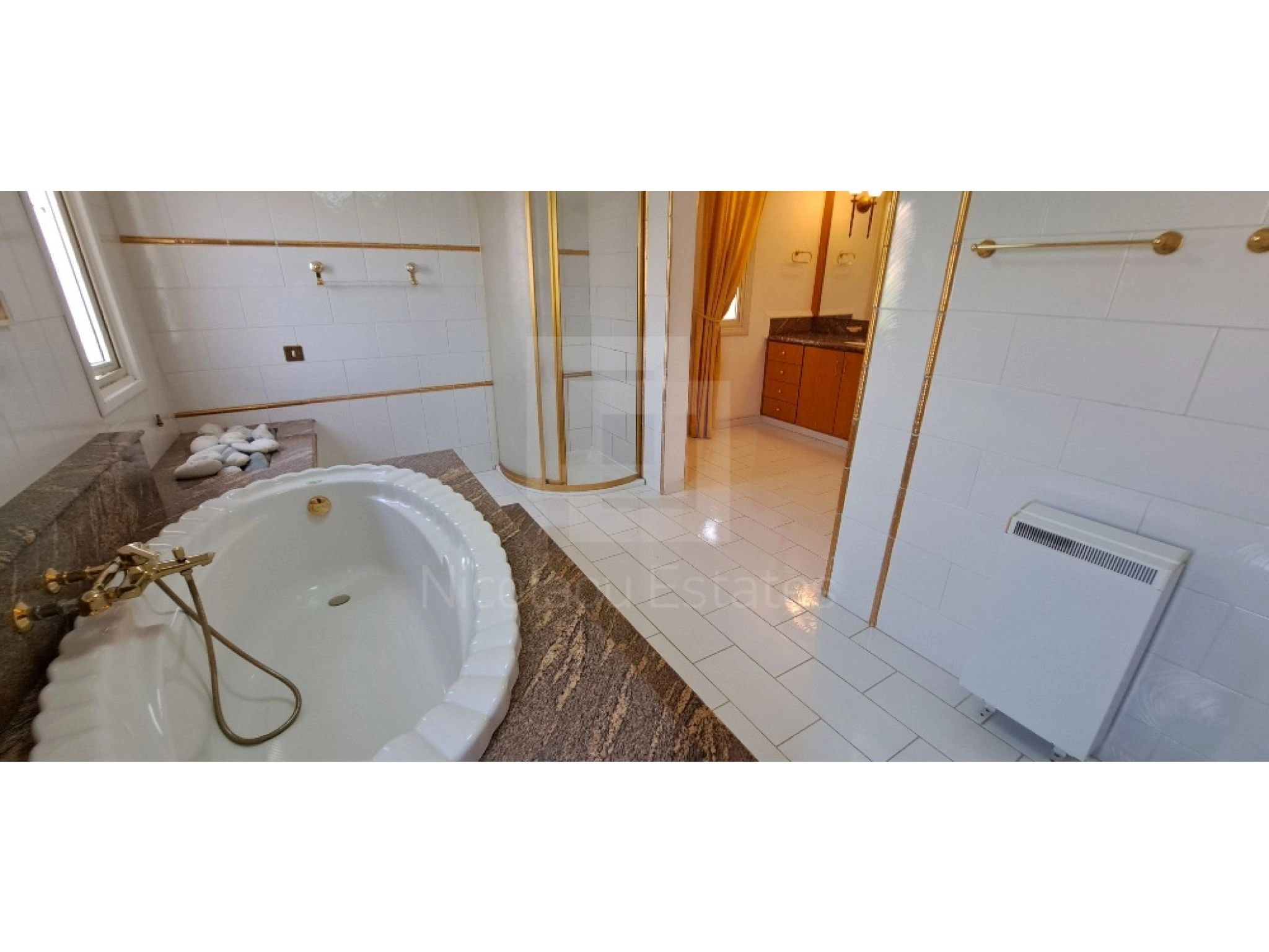 5 Bedroom House for Sale in Erimi, Limassol District