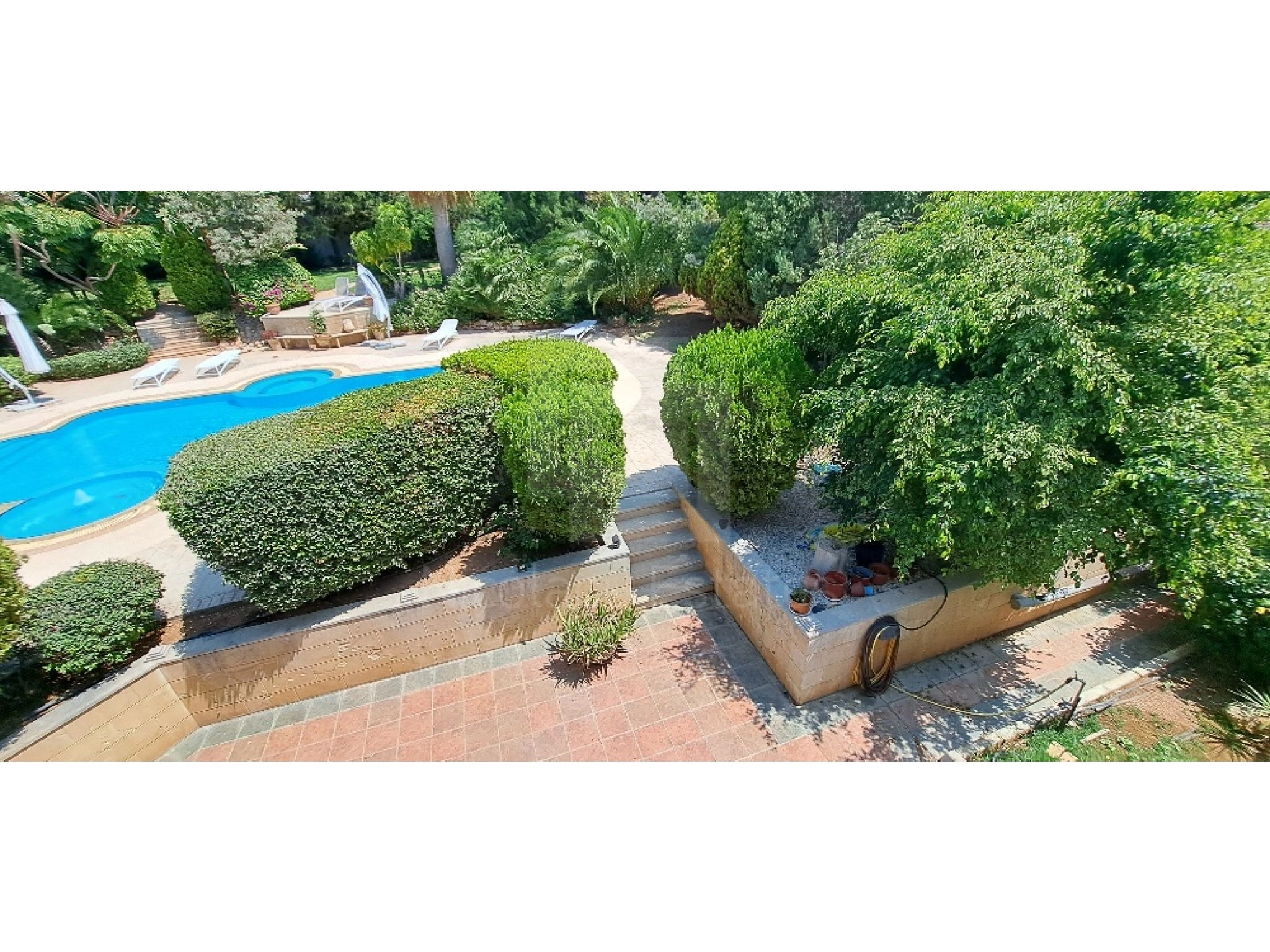 5 Bedroom House for Sale in Erimi, Limassol District