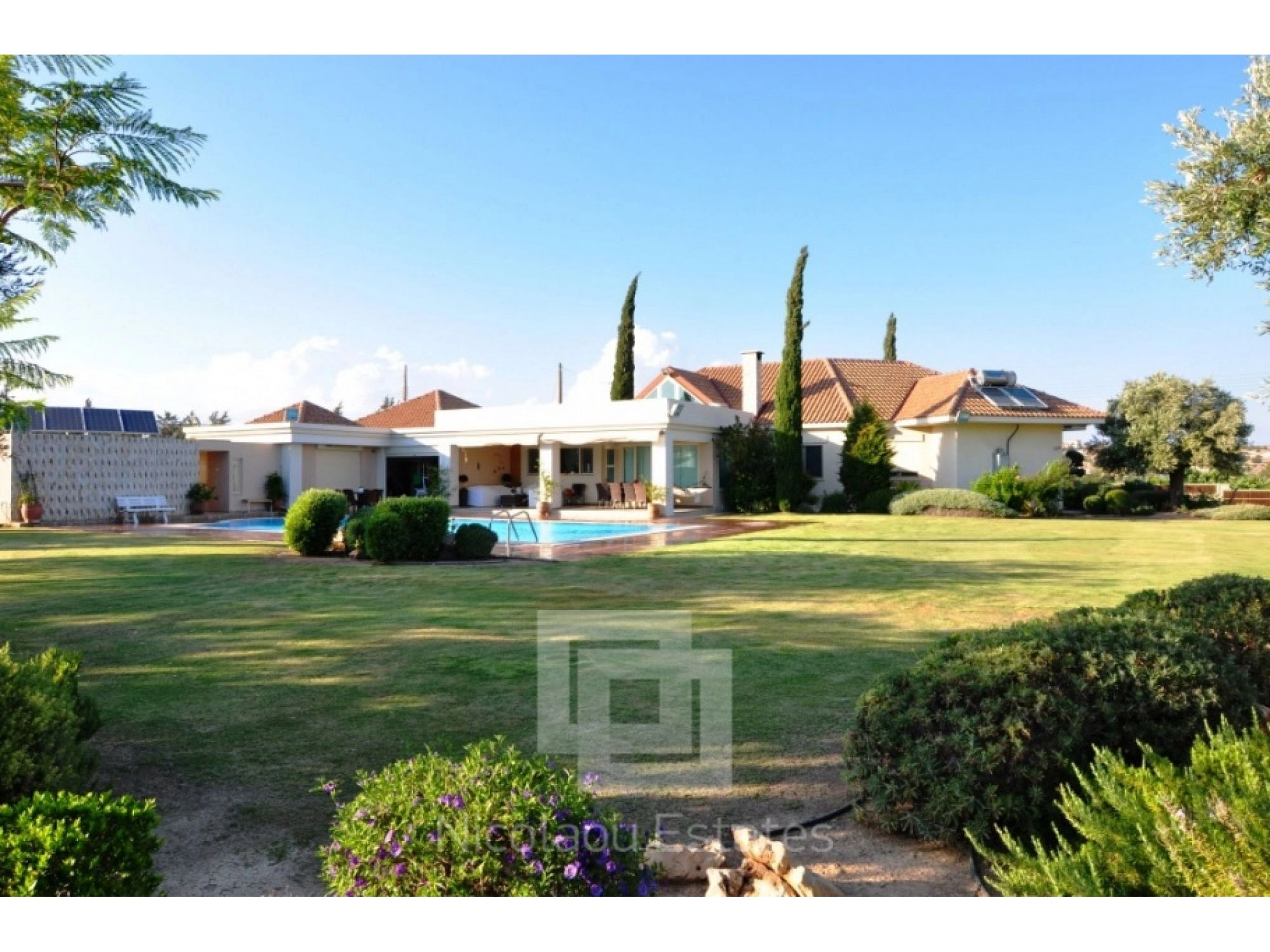 6+ Bedroom House for Sale in Erimi, Limassol District