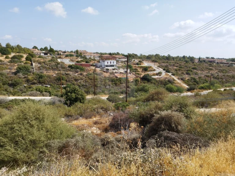 846m² Plot for Sale in Souni, Limassol District