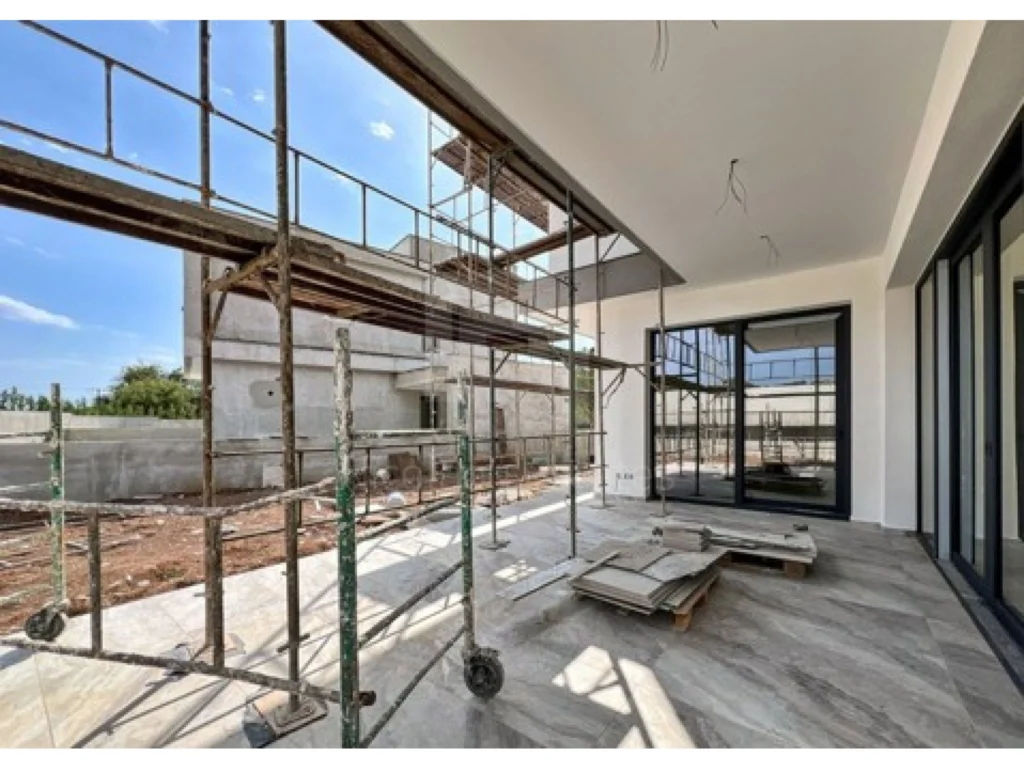 3 Bedroom House for Sale in Agios Tychonas, Limassol District