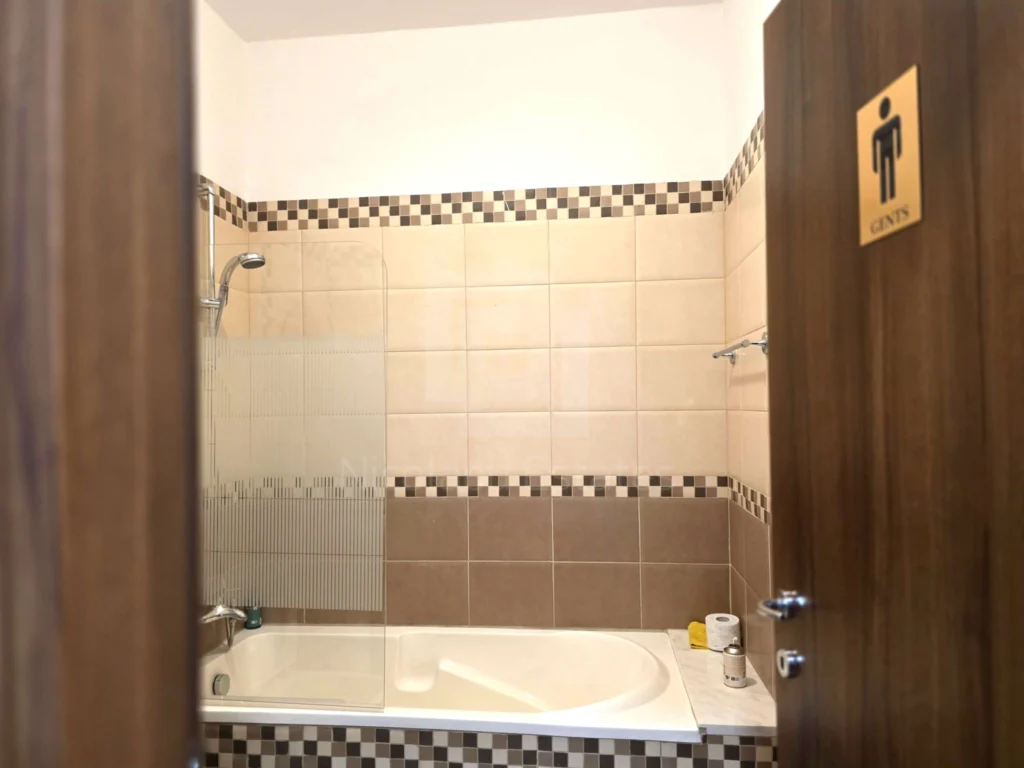 232m² Office for Rent in Limassol – Linopetra