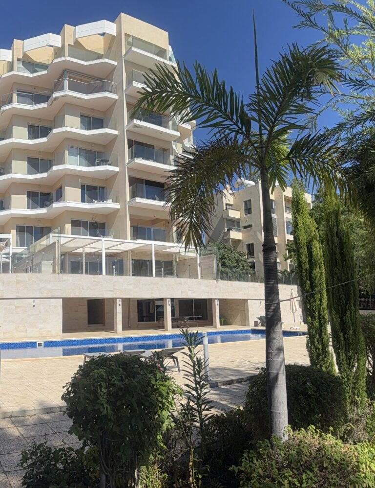 2 Bedroom Apartment for Sale in Agios Tychonas, Limassol District