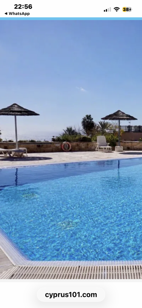 3-bed apartment with communal pool in Tala, Paphos photo 2