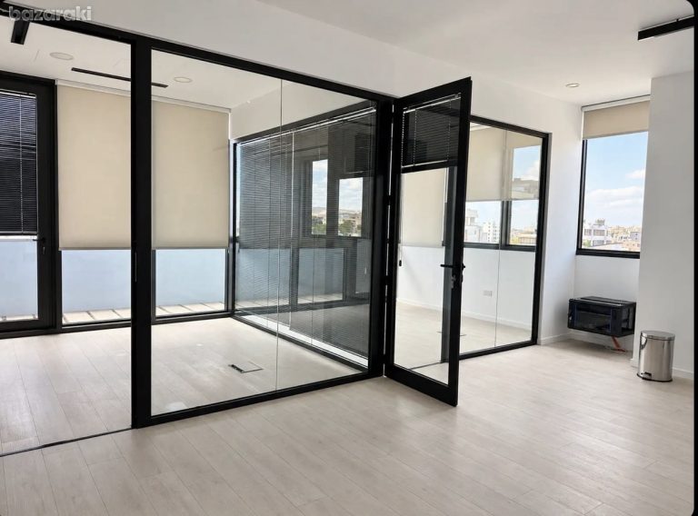 102m² Office for Rent in Limassol District