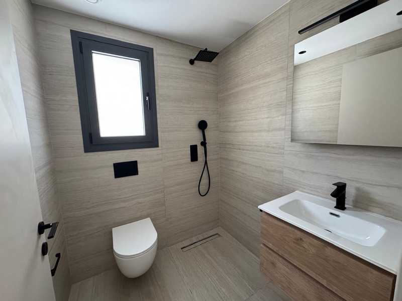2-bed apartment for sale in Germasogeia, Limassol photo 9