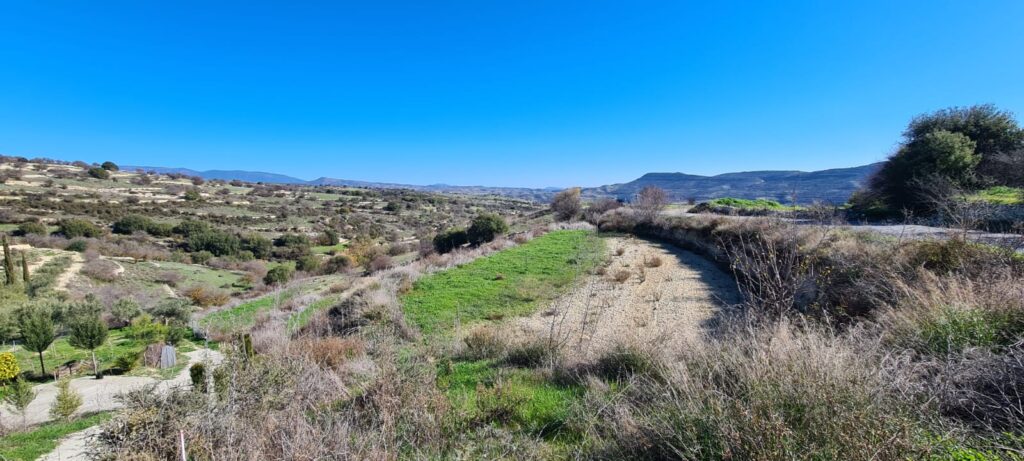 5,686m² residential plot for sale in Dora, Limassol photo 3