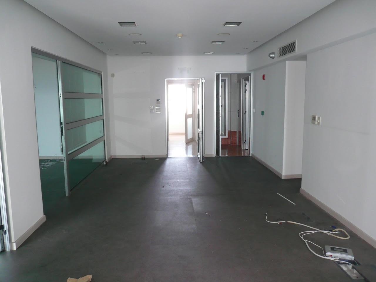 170m² Office for Rent in Limassol – Sea Front, Molos
