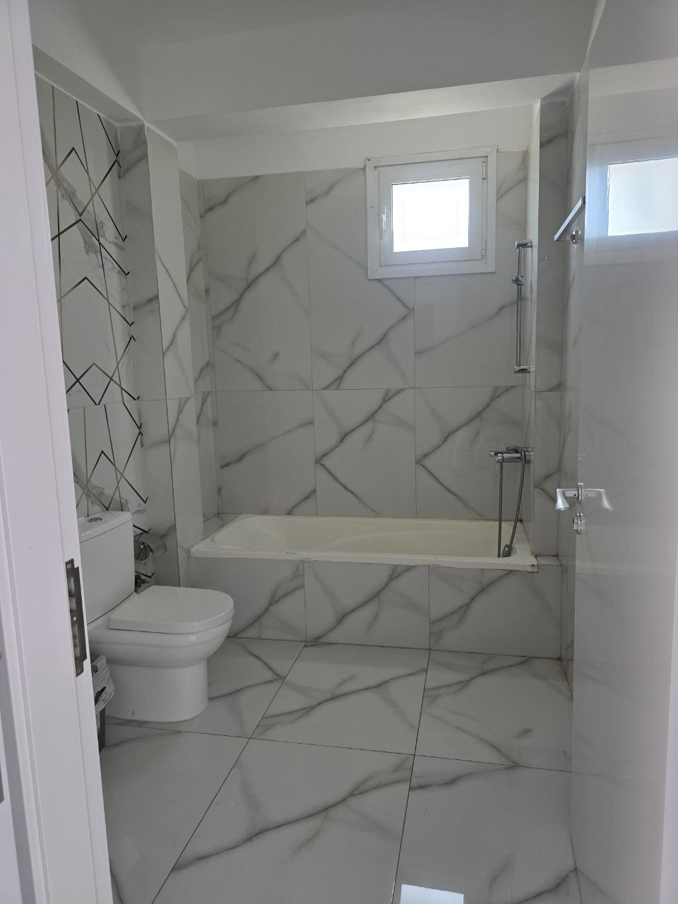 2 Bedroom Apartment for Rent in Limassol – Marina