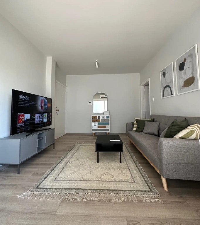 1 Bedroom Apartment for Rent in Limassol – Sea Front, Molos