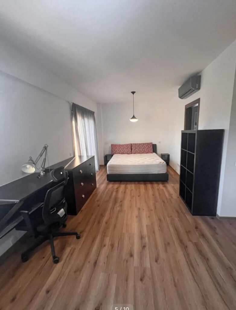 1-bed furnished apartment with veranda in Potamos Germasogeias photo 3