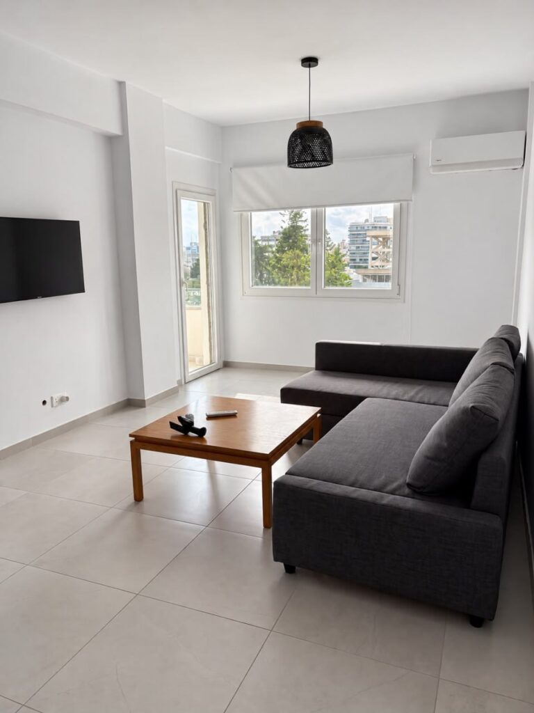 2 Bedroom Apartment for Rent in Limassol – Neapolis