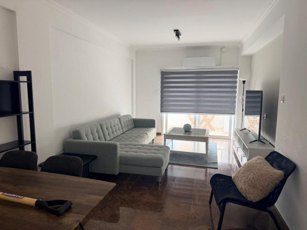 2-bed furnished apartment with parking in Agia Zoni photo 6