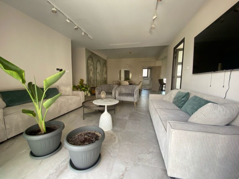 3 Bedroom Apartment for Rent in Limassol – Mesa Geitonia