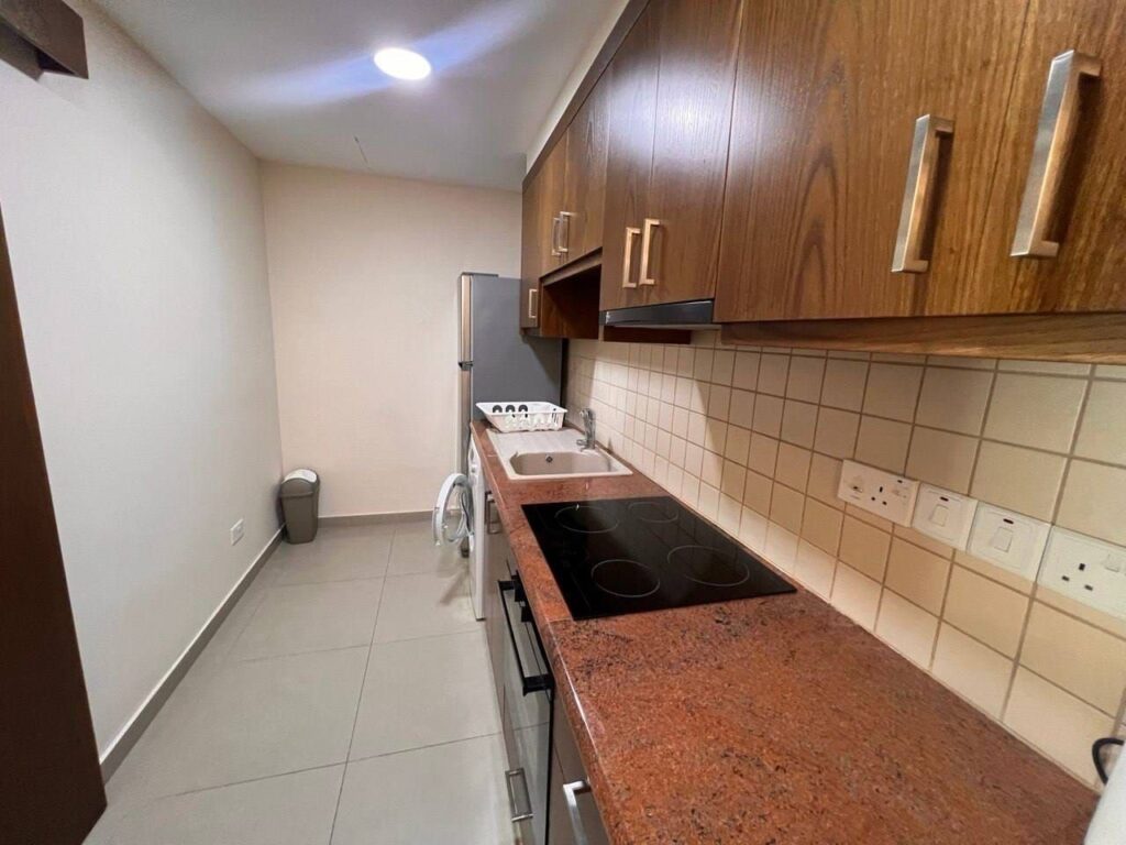 1-bed furnished apartment for rent in Agia Zoni, Limassol photo 2